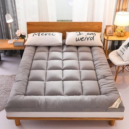 5/7 Feet Deluxe Mattress Topper [ash colour]